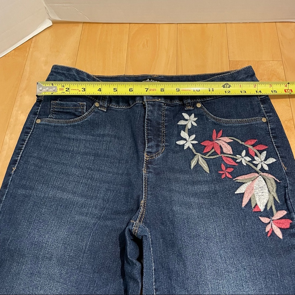 2 pair of women jeans - Picture 5 of 10